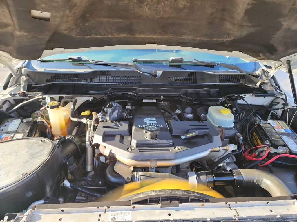 Used 2013 RAM 2500 Tradesman w/ Chrome Appearance Group image 29