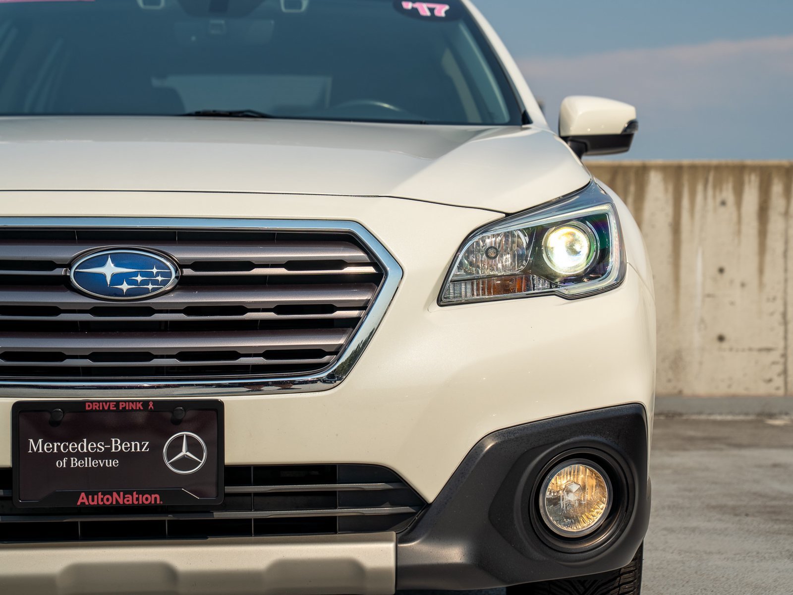 Used 2017 Subaru Outback 3.6R Touring w/ Popular Package #5A AWD/4WD image 7
