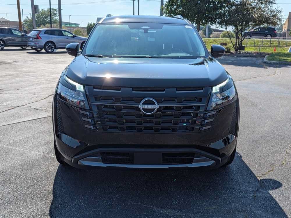 New 2026 Nissan Pathfinder SL AWD/4WD image 2