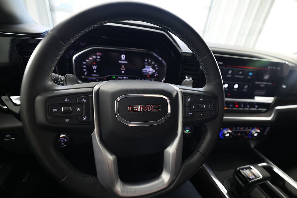 Used 2024 GMC Sierra 1500 SLT w/ SLT Premium Package AWD/4WD image 19
