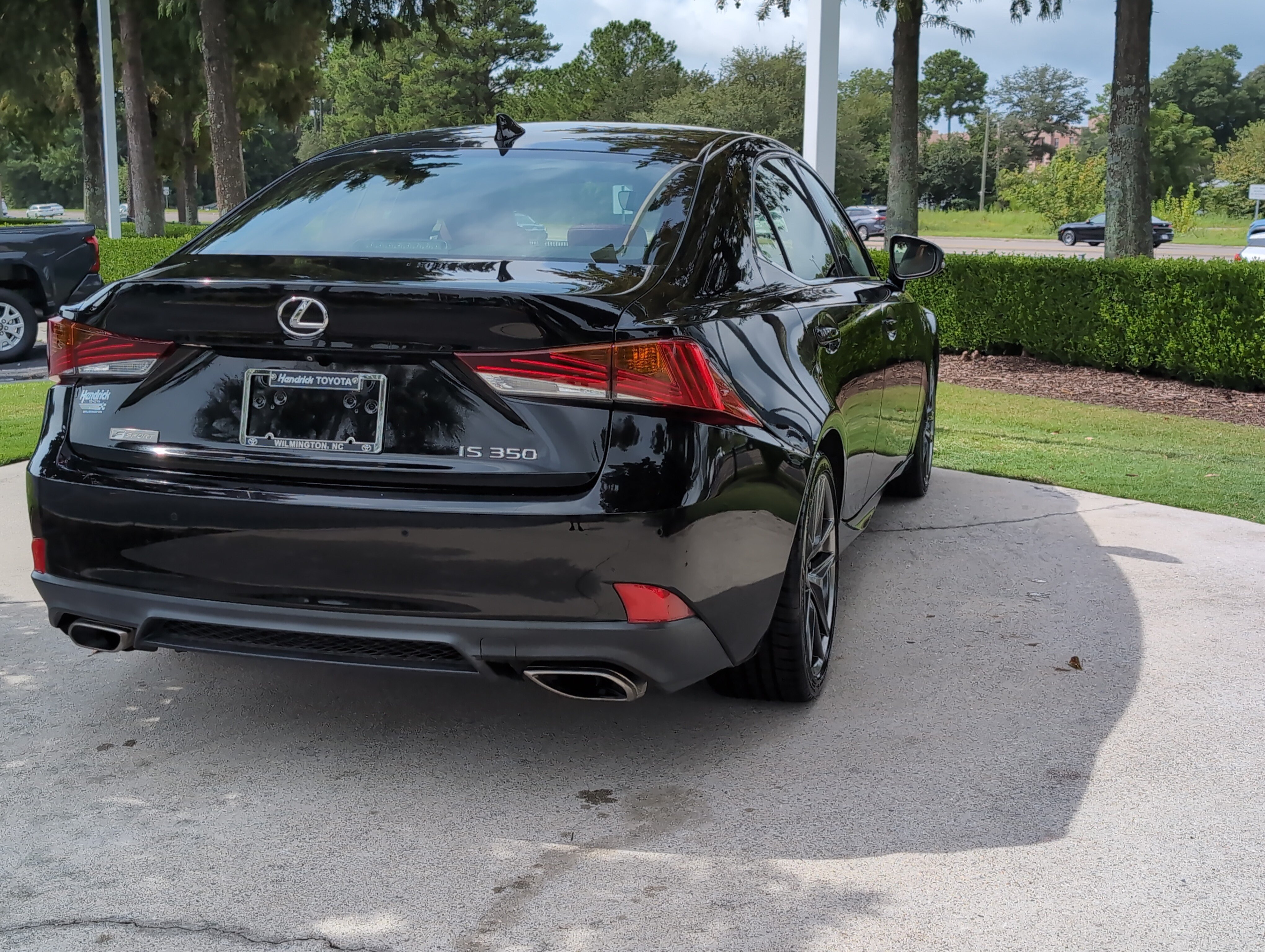 Used 2019 Lexus IS 350 F Sport w/ F Sport Package RWD image 10