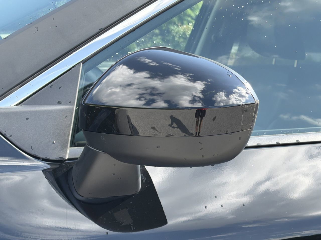 Certified 2023 Nissan Rogue SV w/ SV Premium B Package FWD image 33