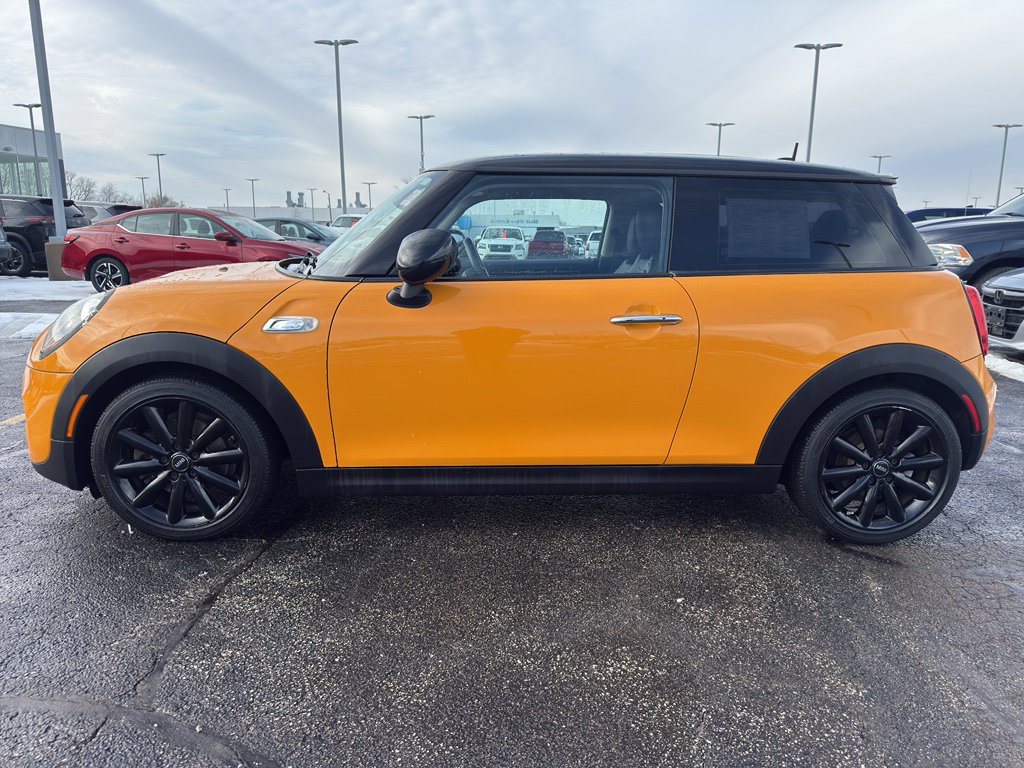 Used 2017 MINI Cooper S image 8