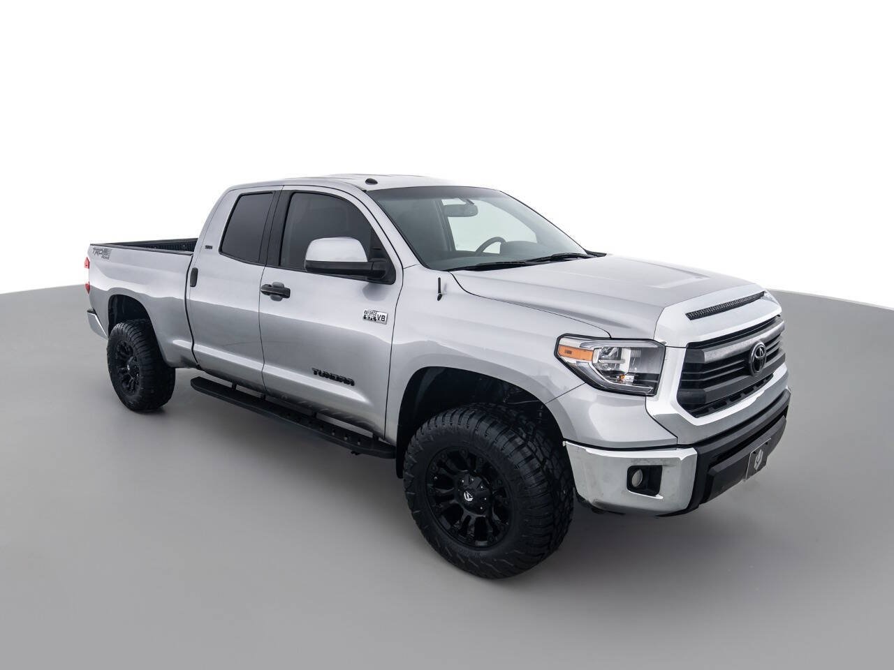 Used 2015 Toyota Tundra SR5 w/ SR5 Upgrade Package RWD image 3