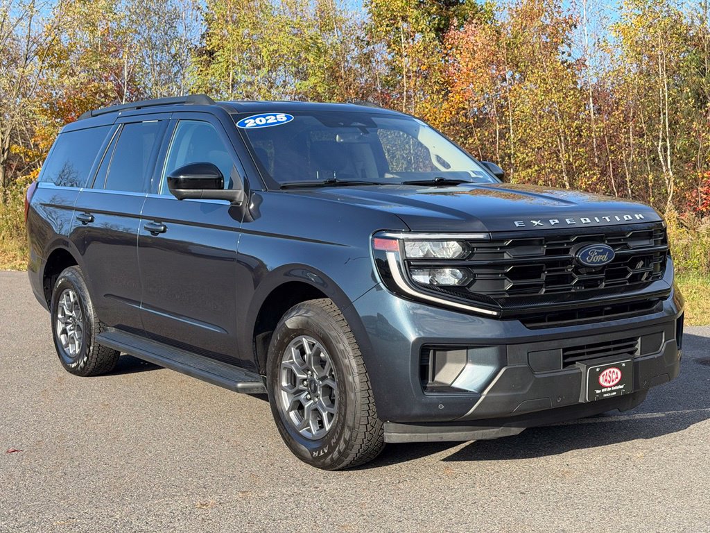 Certified 2025 Ford Expedition Active