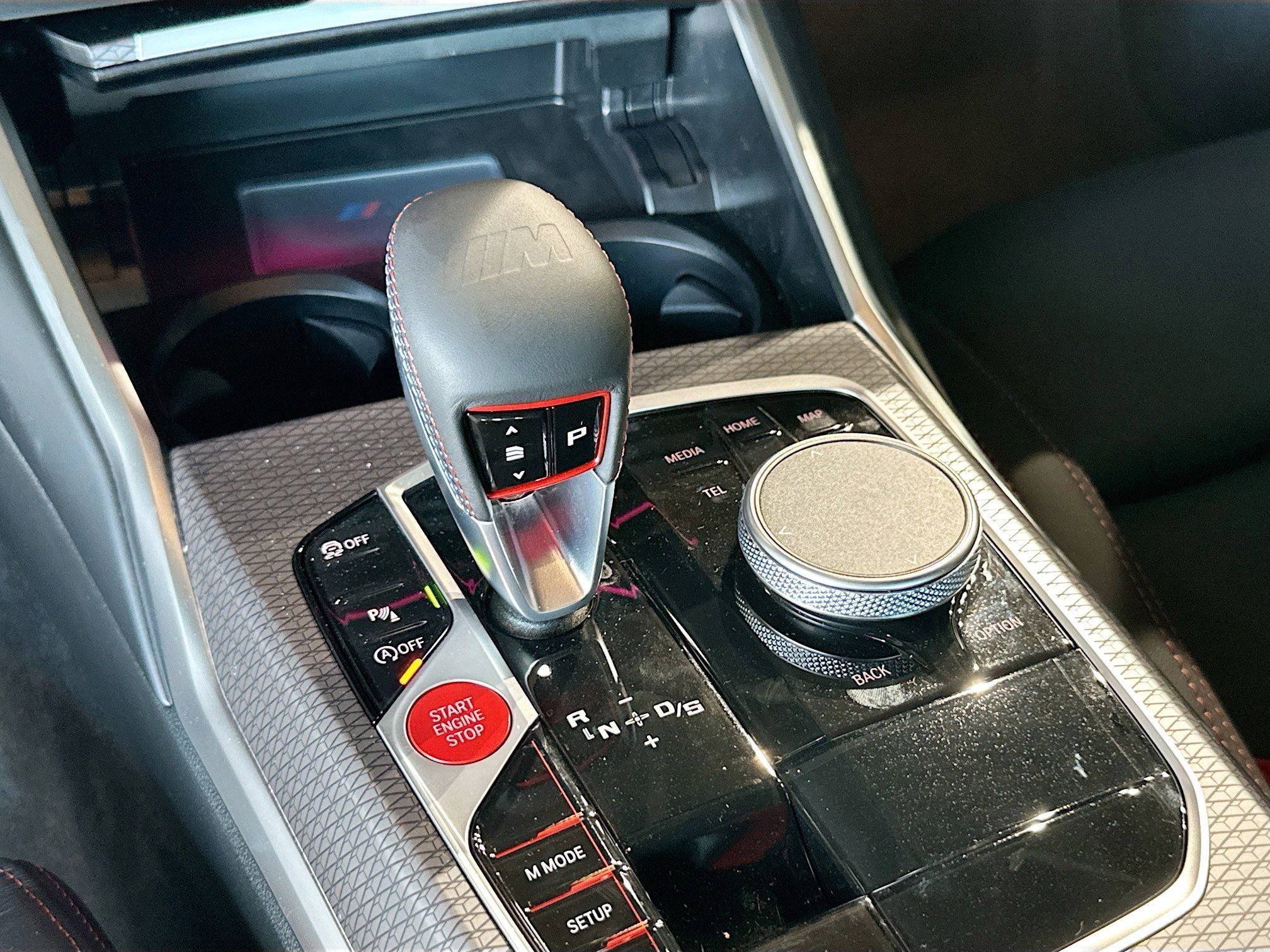 Used 2025 BMW M2 w/ Lighting Package image 17