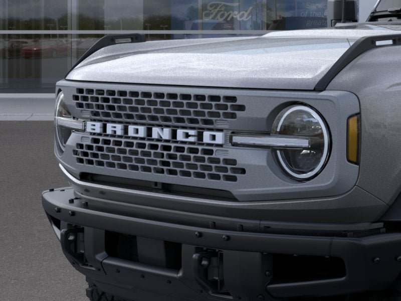 New 2026 Ford Bronco Badlands w/ Sasquatch Package AWD/4WD image 19