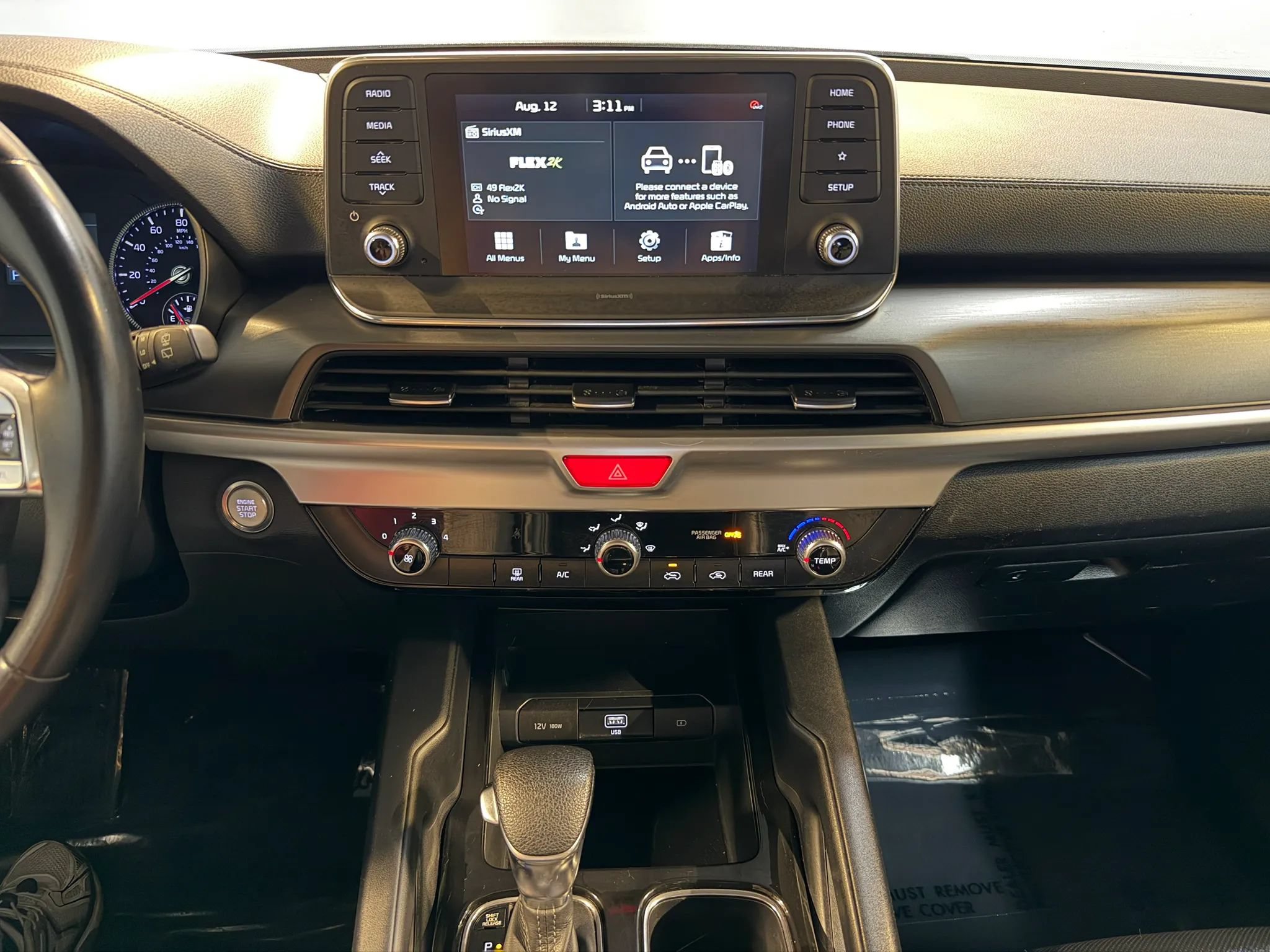 Used 2020 Kia Telluride LX AWD/4WD image 17