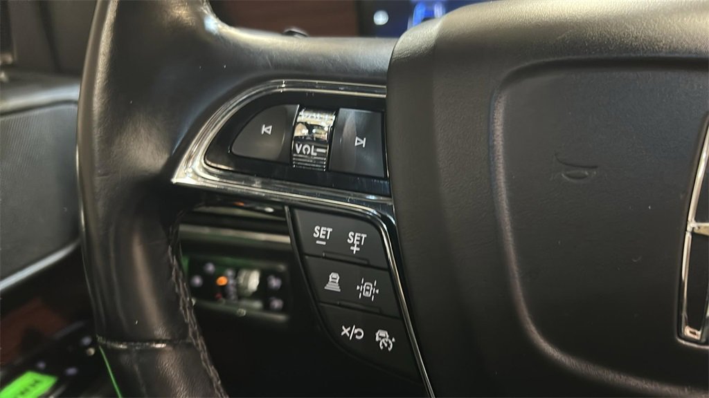 Used 2024 Lincoln Navigator Premiere image 27