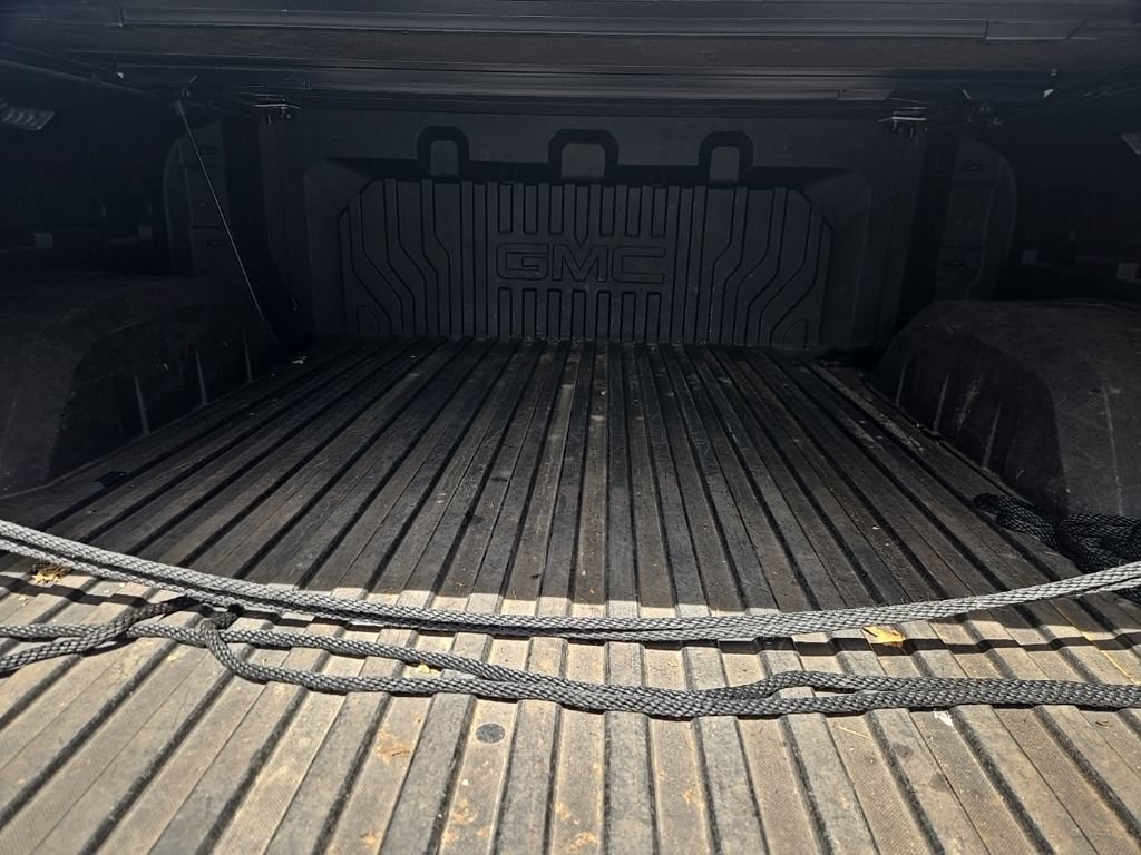 Used 2021 GMC Sierra 1500 AT4 w/ AT4 Value Package AWD/4WD image 10