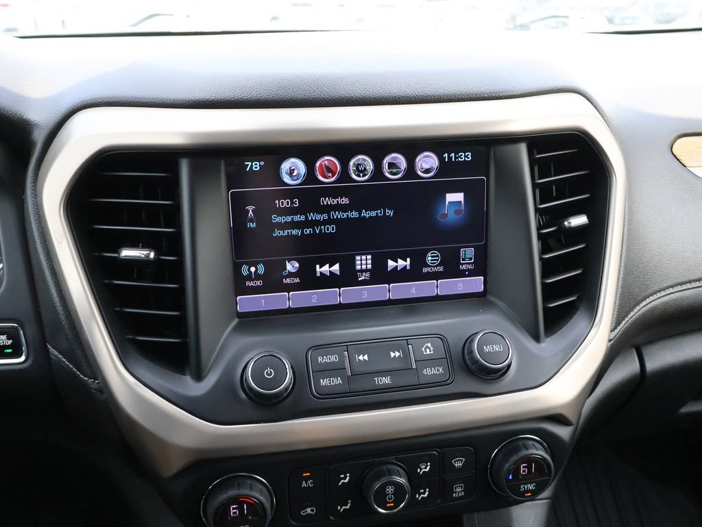 Used 2017 GMC Acadia Denali w/ Technology Package AWD/4WD image 27