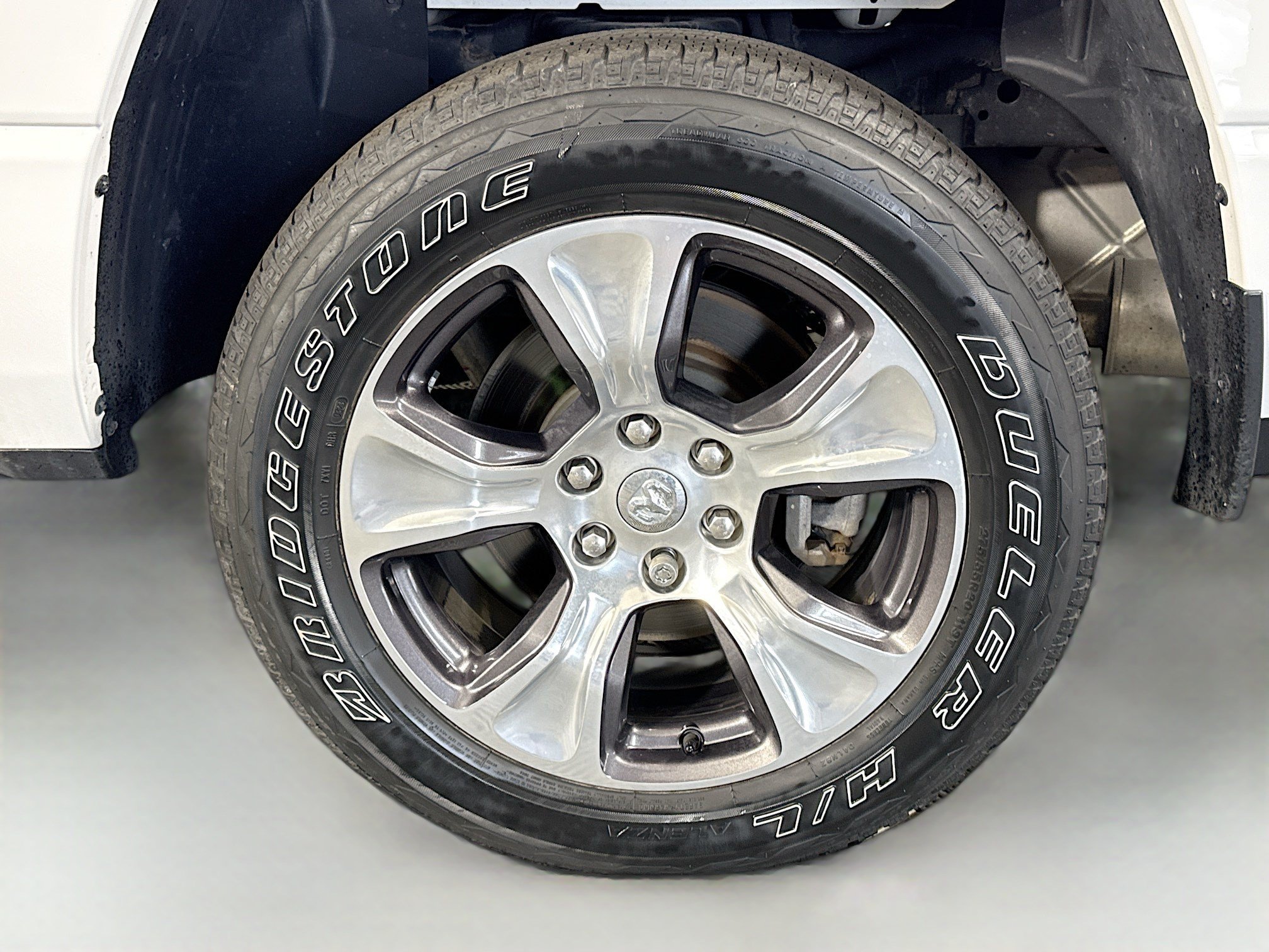 Used 2023 RAM 1500 Laramie AWD/4WD image 37