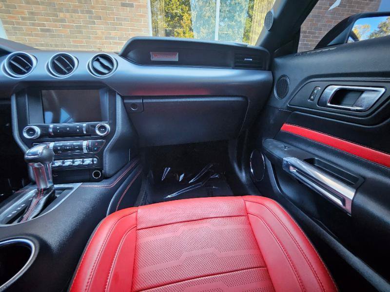 Used 2018 Ford Mustang GT Premium w/ Equipment Group 401A RWD image 70