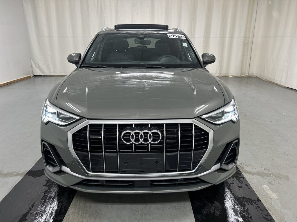 Used 2025 Audi Q3 2.0T Premium AWD/4WD image 4