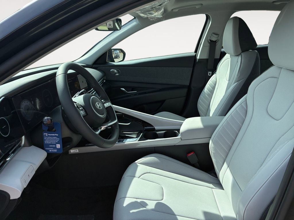 New 2026 Hyundai Elantra Limited image 9