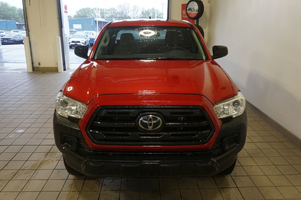 Used 2019 Toyota Tacoma SR AWD/4WD image 10
