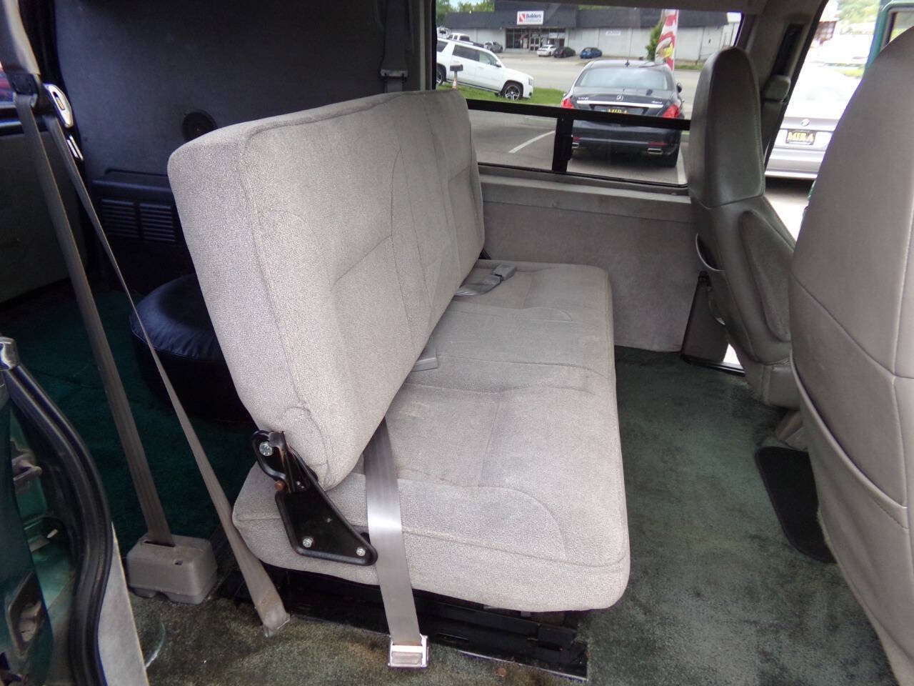 Used 1998 Chevrolet Astro w/ Convenience Group RWD image 31