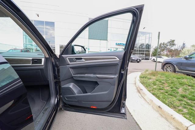 Used 2018 Volkswagen Atlas SEL w/ R-Line Package image 45