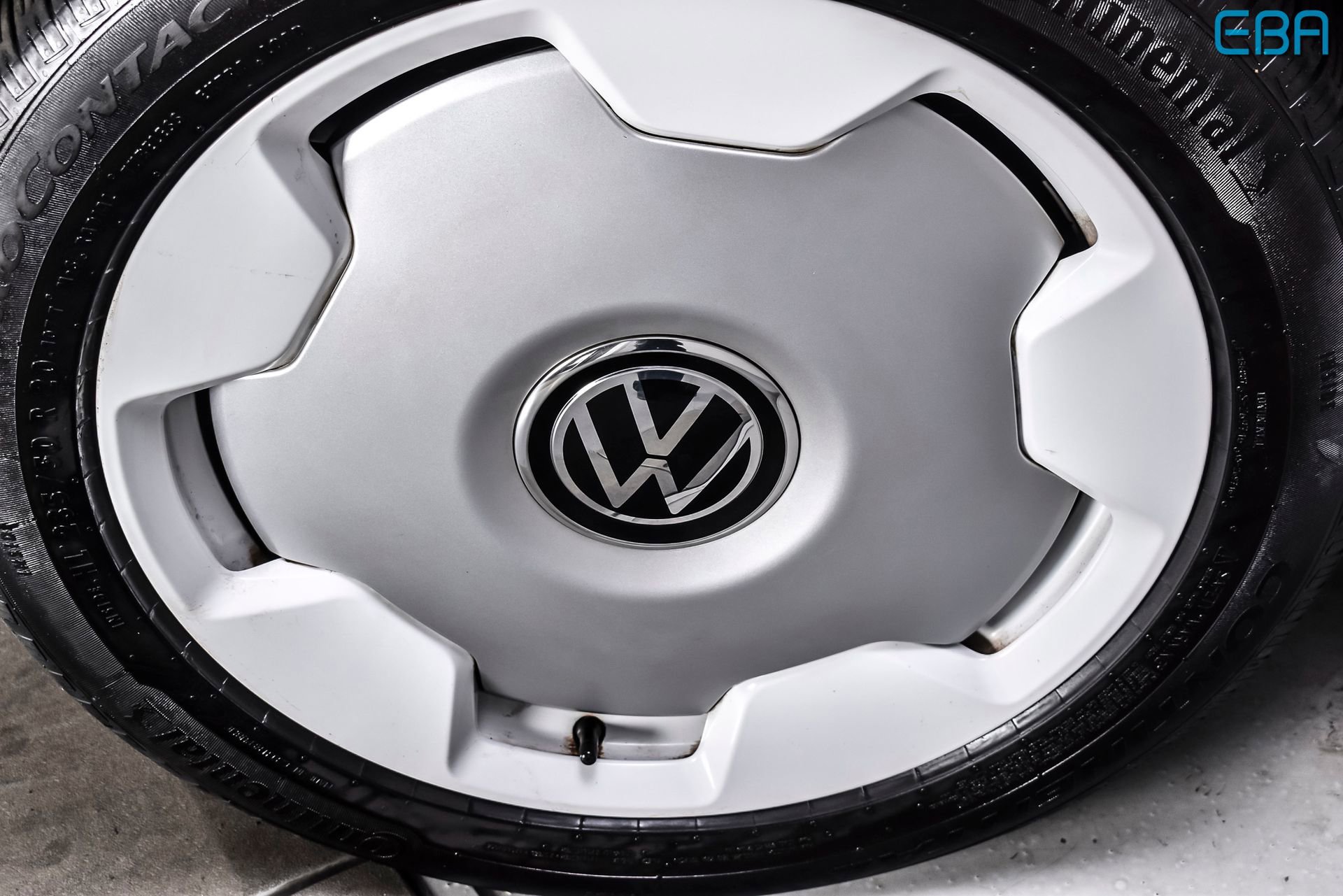 Used 2025 Volkswagen ID. Buzz 1st Edition RWD image 11