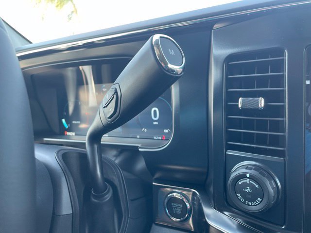 New 2026 Ford F250 Lariat w/ Black Appearance Package AWD/4WD image 14
