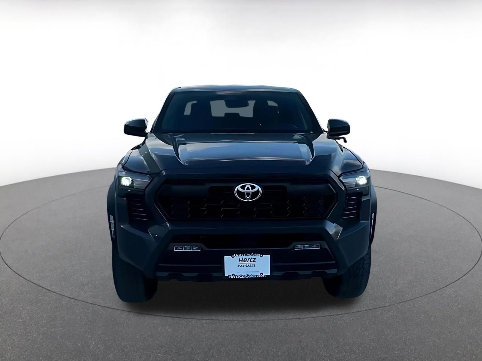 Used 2025 Toyota Tacoma TRD Off-Road image 10