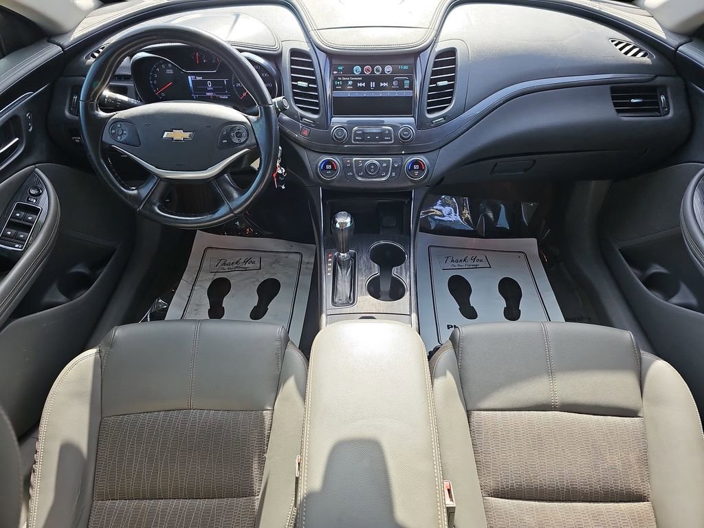 Used 2017 Chevrolet Impala LT image 12