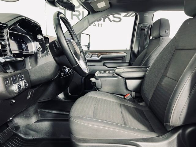 Used 2024 GMC Sierra 3500 SLE w/ SLE Convenience Package AWD/4WD image 9