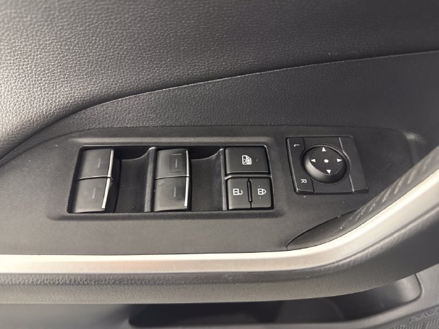 Used 2022 Toyota RAV4 Limited AWD/4WD image 27