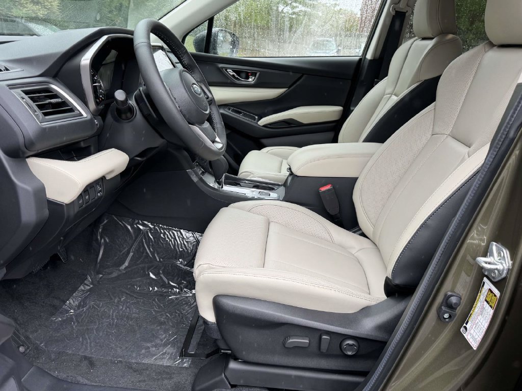 New 2026 Subaru Ascent Limited AWD/4WD image 16