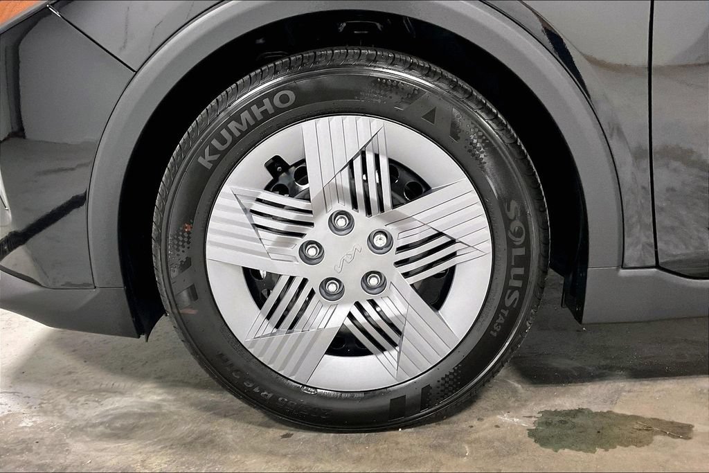 New 2026 Kia K4 FWD image 29