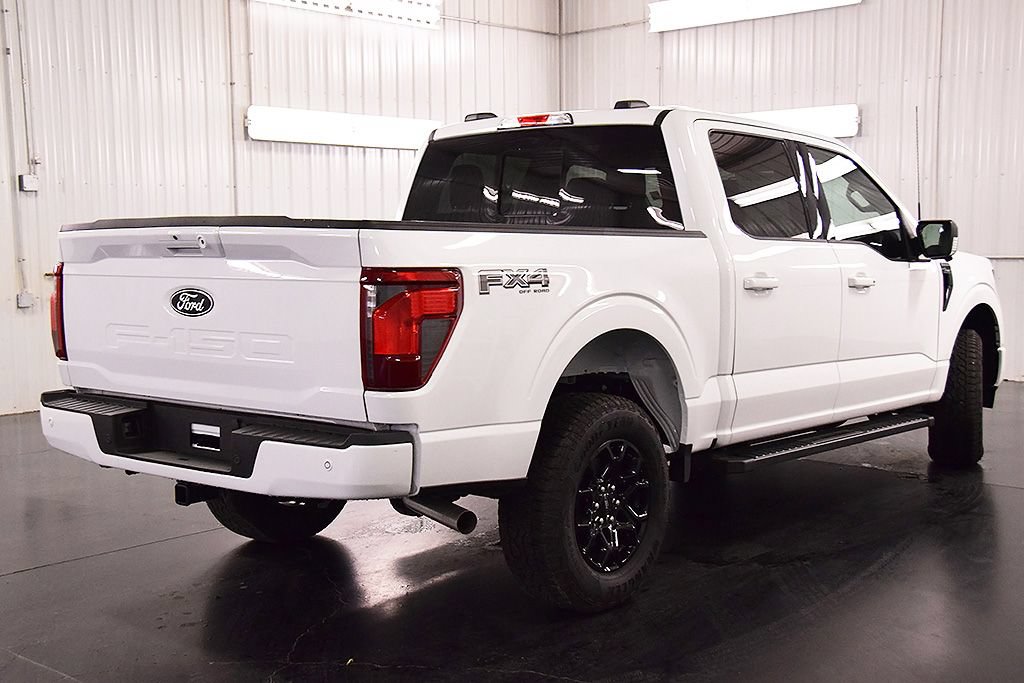New 2026 Ford F150 XLT w/ Equipment Group 302A MID AWD/4WD image 8