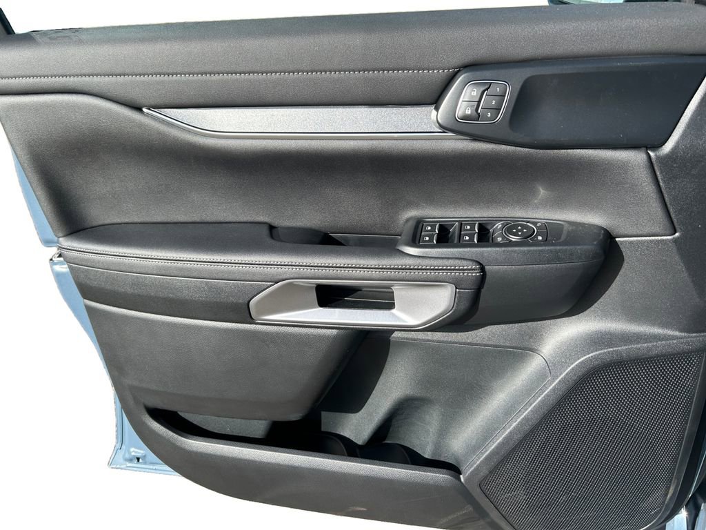 New 2025 Ford Ranger Lariat w/ FX4 Off-Road Package image 45