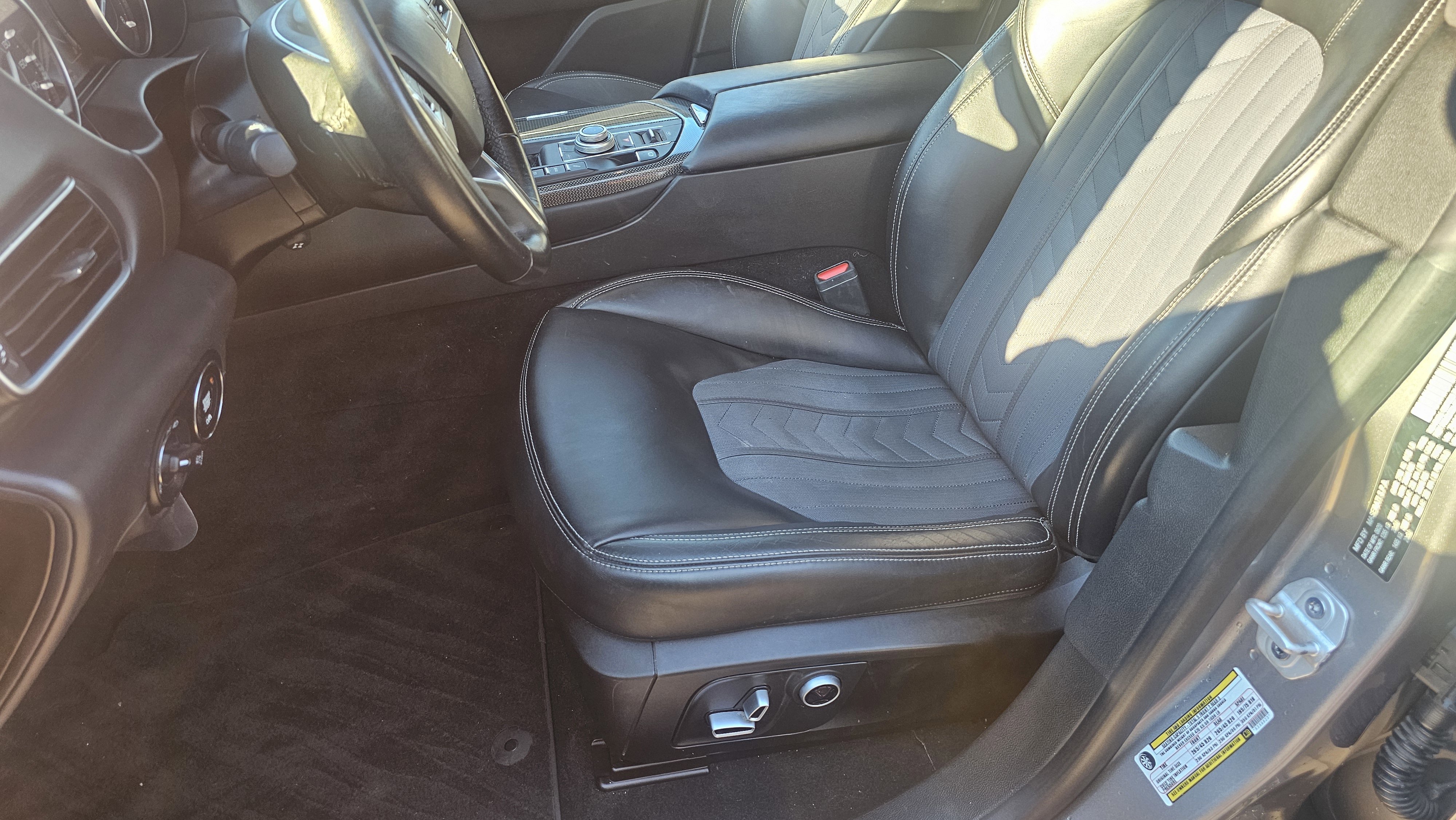 Used 2021 Maserati Levante GranLusso image 27