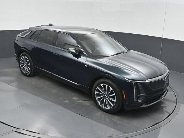 Used 2024 Cadillac Lyriq Sport w/ LPO, Floor Liner Package AWD/4WD image 36