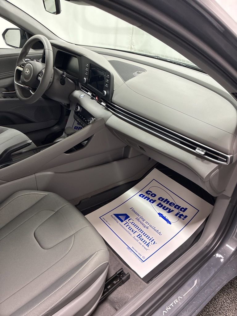 New 2026 Hyundai Elantra Sport FWD image 27