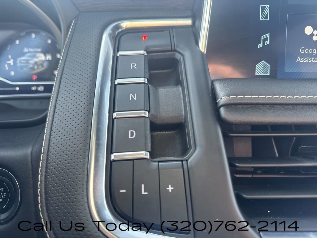 Certified 2023 Chevrolet Suburban Premier AWD/4WD image 10