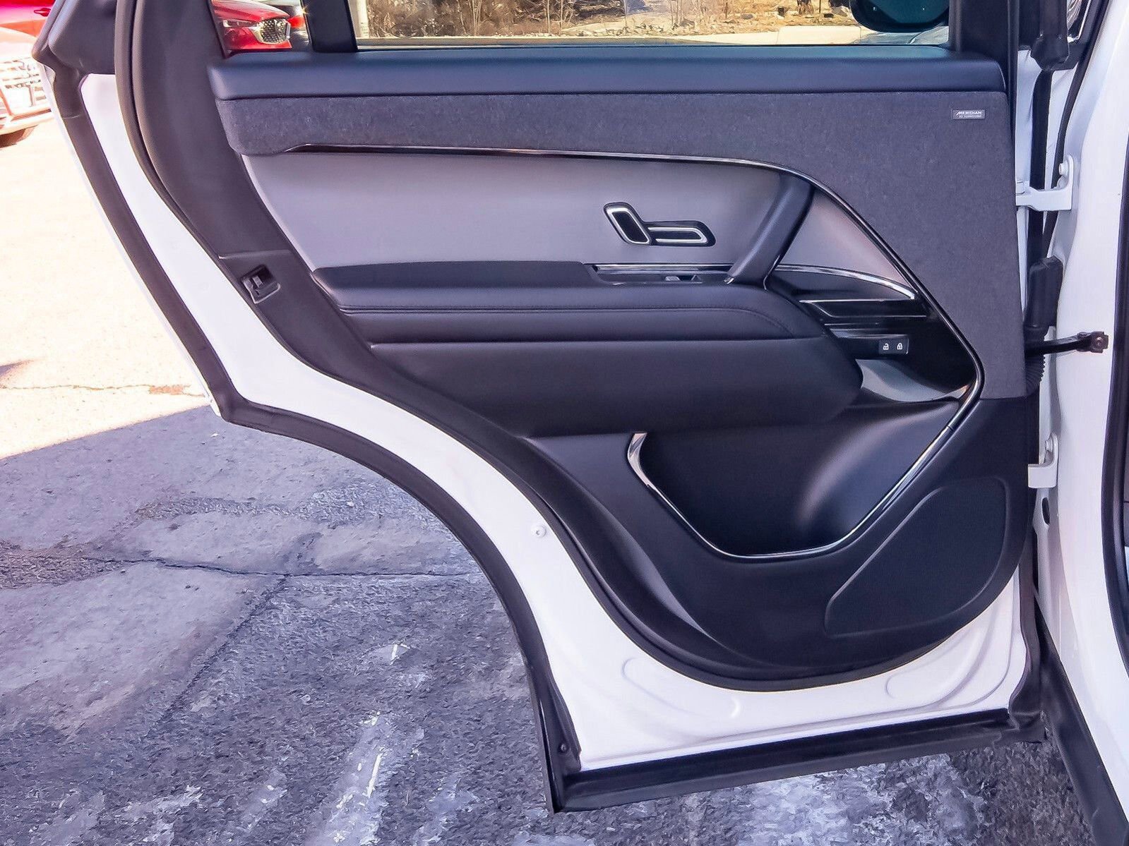 Used 2024 Land Rover Range Rover Sport Dynamic SE image 42