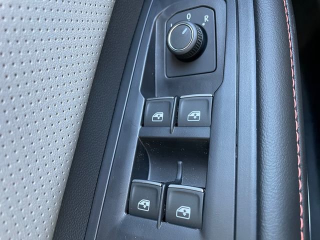 New 2025 Volkswagen Atlas Peak Edition SE image 22