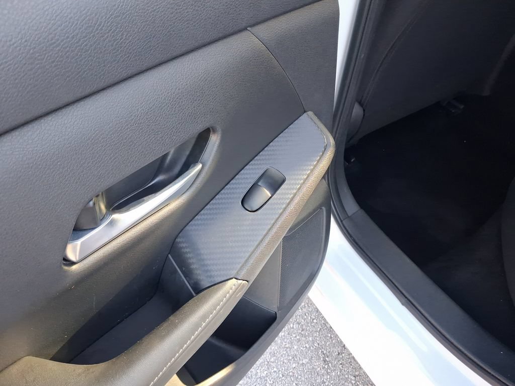 Certified 2021 Nissan Sentra SV FWD image 12