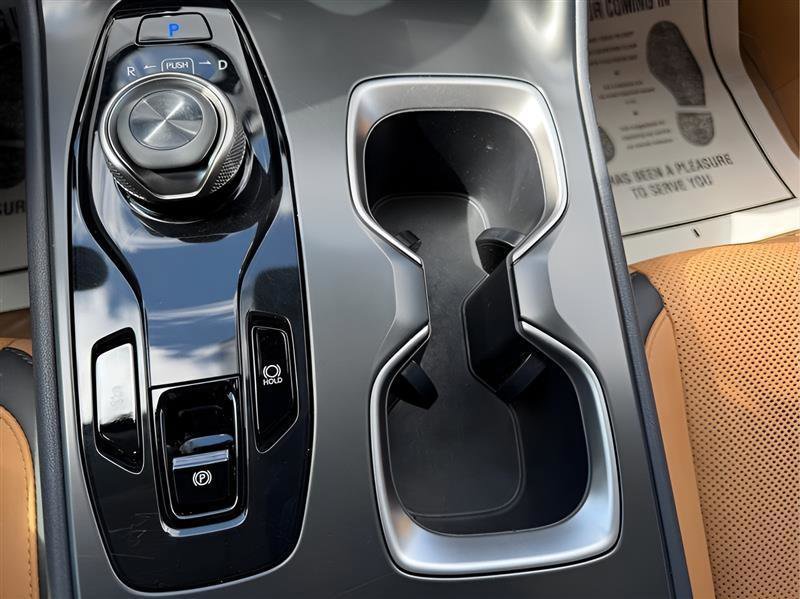 Used 2025 Lexus RZ 300e w/ Accessory Package (Z1) image 40