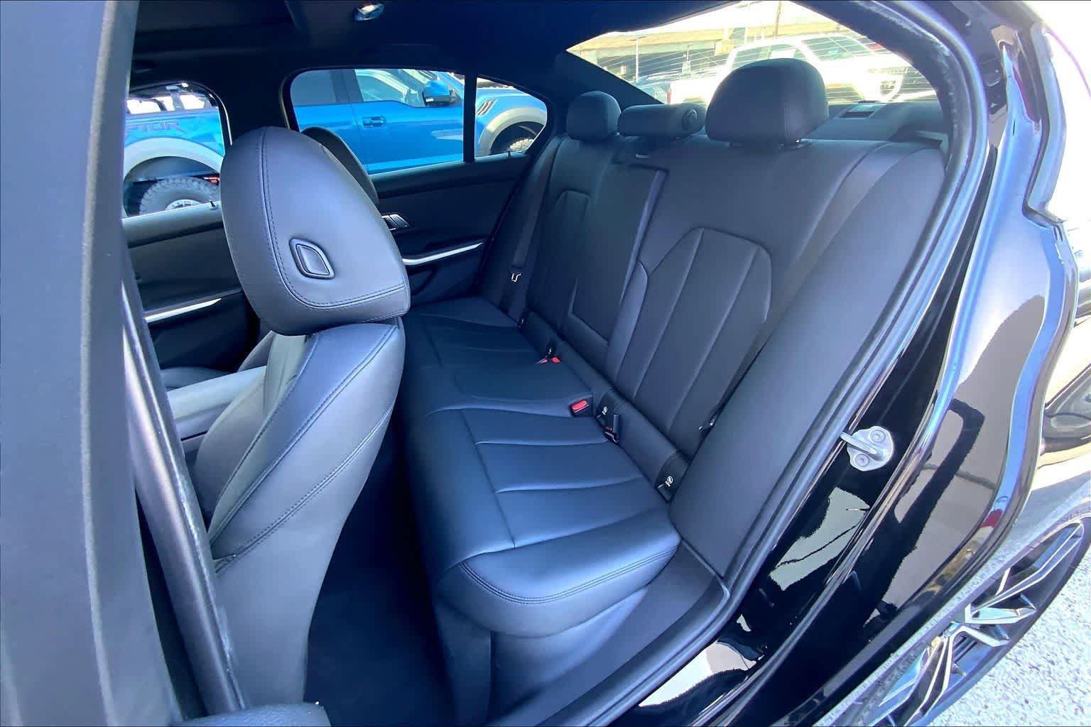 Used 2019 BMW 330i Sedan w/ Convenience Package RWD image 30