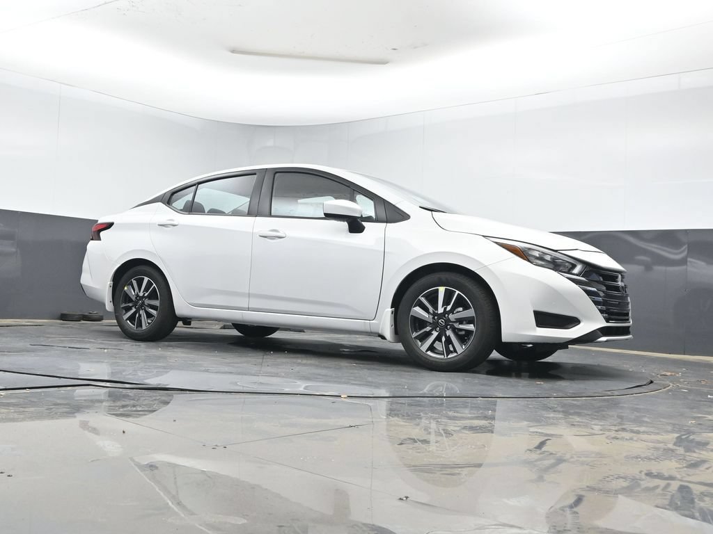 Used 2025 Nissan Versa SV w/ Trunk Package FWD image 15