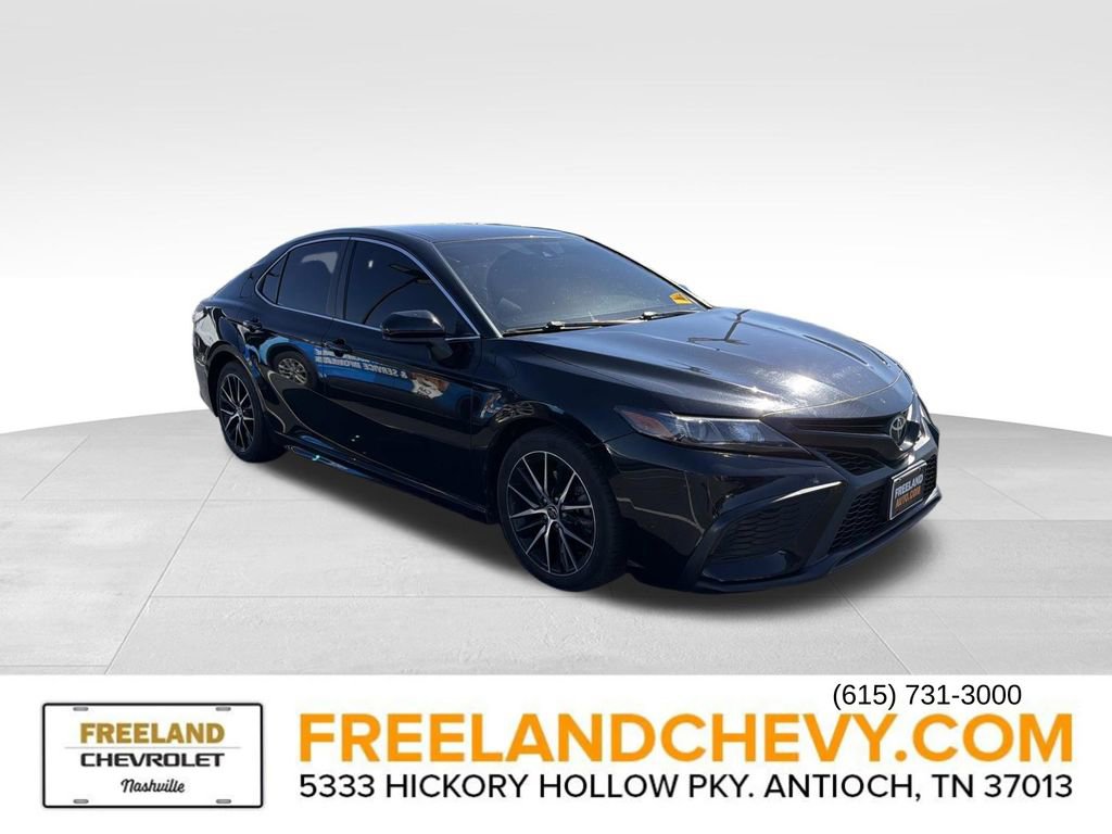 Used 2021 Toyota Camry SE