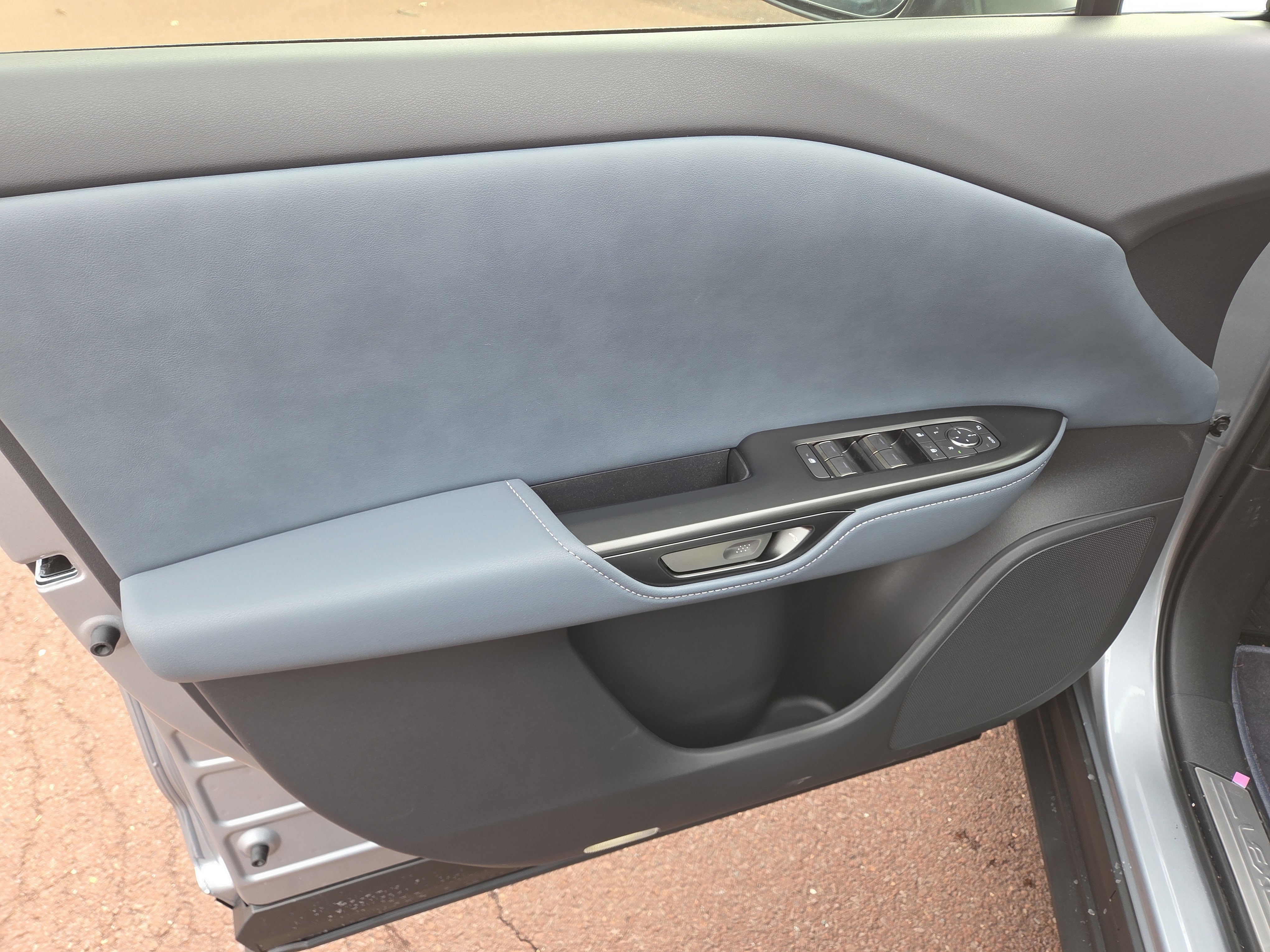 New 2026 Lexus RZ 350e 2WD image 7