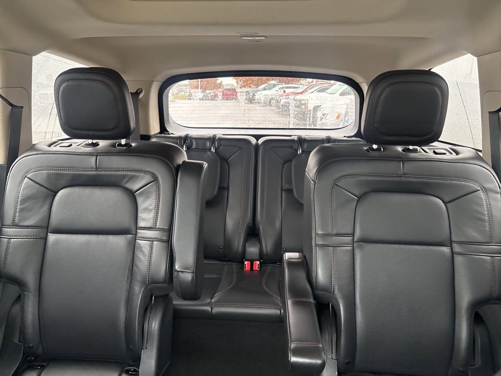 Used 2024 Lincoln Aviator Reserve image 33