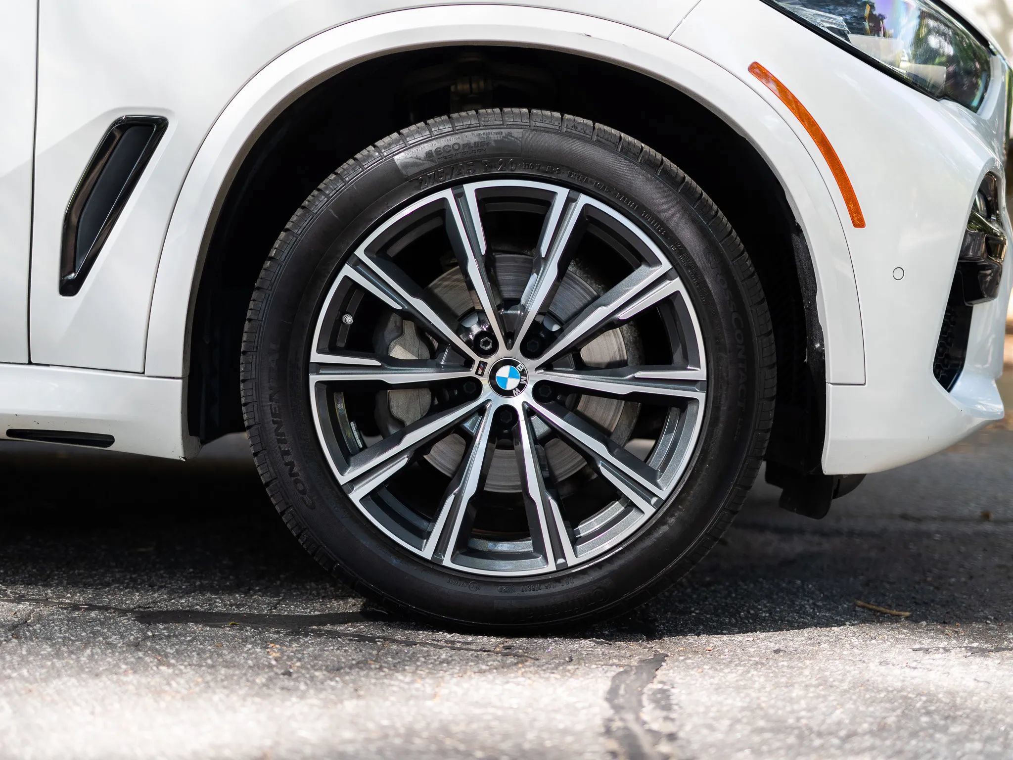 Used 2019 BMW X5 xDrive40i AWD/4WD image 15