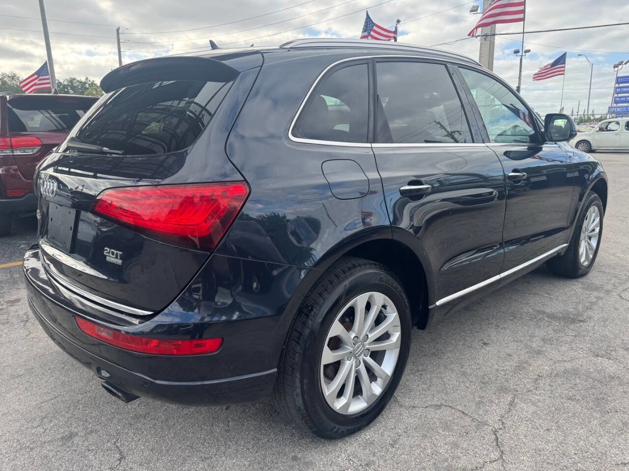 Used 2016 Audi Q5 2.0T Premium Plus w/ Technology Package image 5