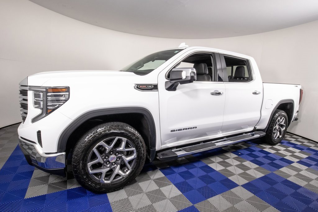 Used 2023 GMC Sierra 1500 SLT w/ SLT Premium Package
