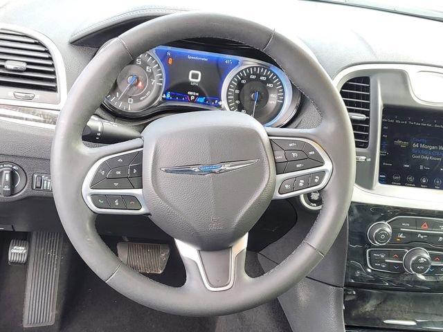 Used 2023 Chrysler 300 Touring L w/ Popular Equipment Group AWD/4WD image 27