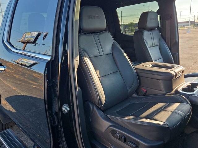 Used 2021 Chevrolet Silverado 1500 High Country w/ Technology Package AWD/4WD image 26